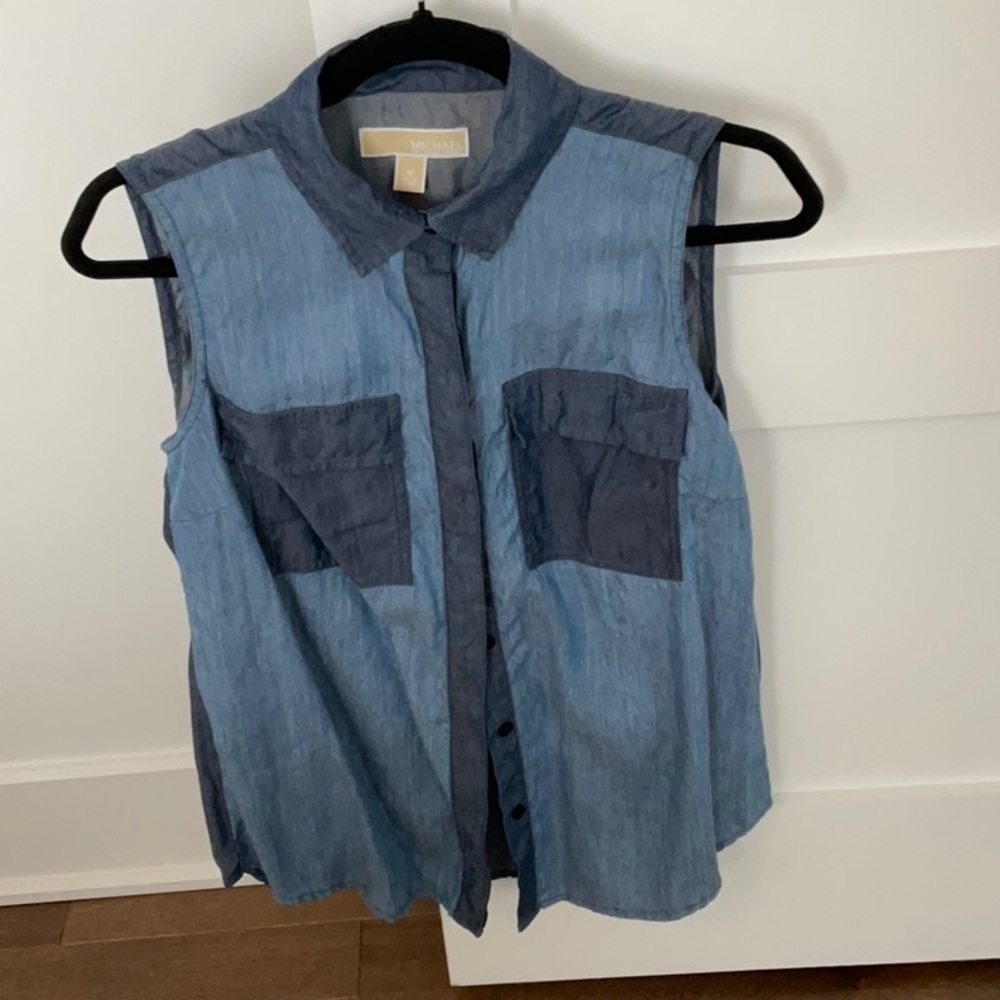 Two-Tone Sleeveless Denim Shirt